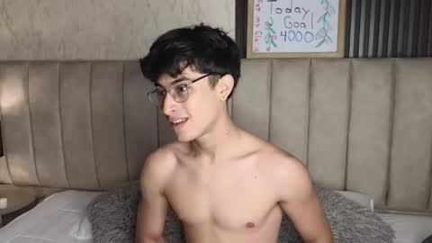 Aaron Ezequiel online show from 01-13-26, 09:31