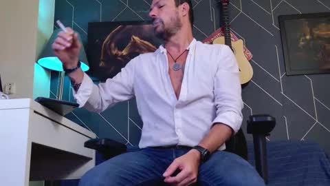 Snapshot of aaronbomer chatting on 02-22-26, 02:02 Aaron online show from 02-22-26, 02:02