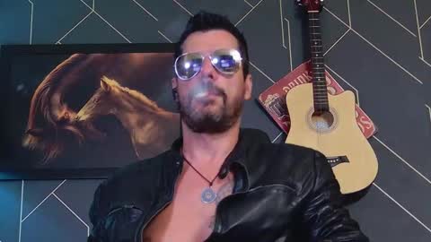 Snapshot of aaronbomer chatting on 03-03-26, 05:02 Aaron online show from 03-03-26, 05:02