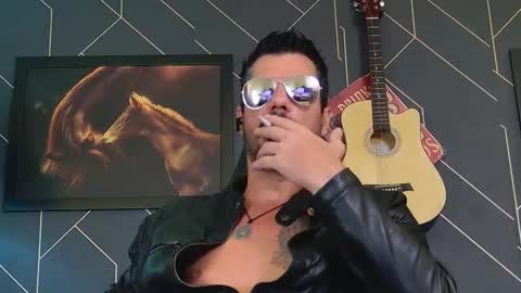 Snapshot of aaronbomer chatting on 03-09-26, 11:25 Aaron online show from 03-09-26, 11:25