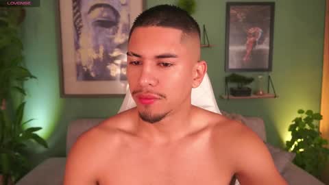 AARON  online show from 02-19-25, 07:39