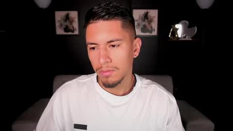 AARON  online show from 09-09-25, 10:59