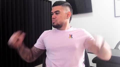 ig aaron hunter123 online show from 02-11-26, 04:23