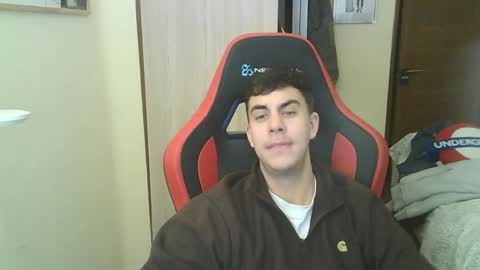 aaronlavine online show from 04-25-26, 05:43