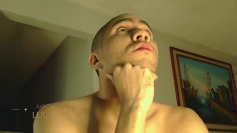 Snapshot of aaronlucasx_ chatting on 01-25-25, 08:42 Aaron online show from 01-25-25, 08:42