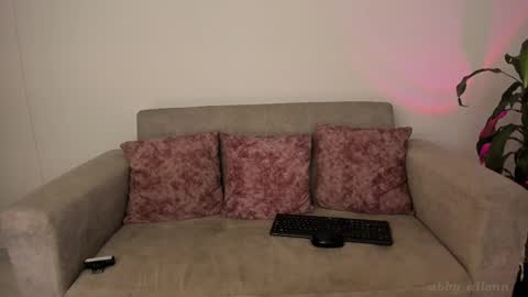 Snapshot of abbey_allen chatting on 10-11-25, 11:25 Abbey IG abby allenn 04 December Online at I will be on vacation dont forget me See you soon online show from 10-11-25, 11:25