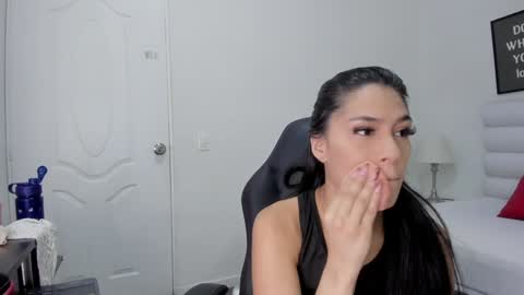 abbey_walker online show from 01-23-25, 02:33