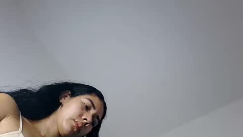 Snapshot of abbi_moon chatting on 12-08-24, 02:52 Martina online show from 12-08-24, 02:52