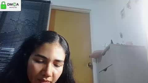 Snapshot of abbi_moon chatting on 12-15-24, 05:42 Martina online show from 12-15-24, 05:42