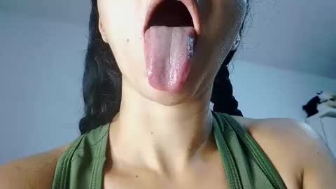 Snapshot of abbi_moon chatting on 02-23-25, 11:25 Martina online show from 02-23-25, 11:25