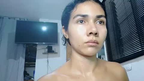 Snapshot of abbi_moon chatting on 02-24-25, 06:58 Martina online show from 02-24-25, 06:58