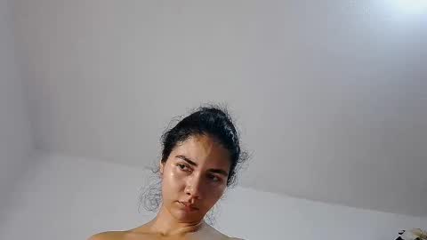 Snapshot of abbi_moon chatting on 03-03-25, 04:14 Martina online show from 03-03-25, 04:14