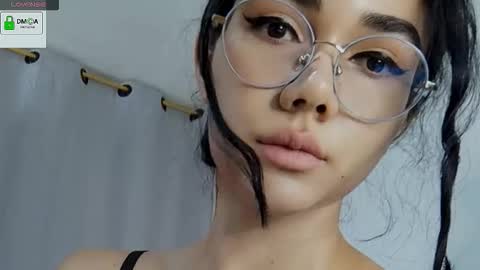 Snapshot of abbi_moon chatting on 09-14-25, 12:48 Martina online show from 09-14-25, 12:48