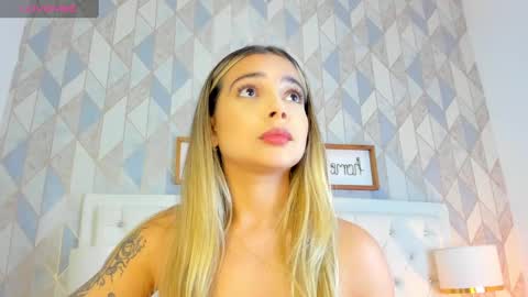 Snapshot of abbie_jones_1 chatting on 02-10-25, 03:46 Abbie online show from 02-10-25, 03:46