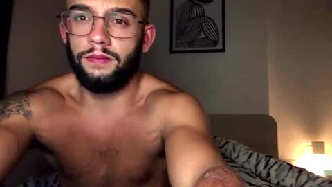 Abbie xo online show from 09-28-25, 07:19