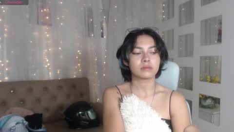 Snapshot of abbiross chatting on 02-18-25, 07:30 Abbi online show from 02-18-25, 07:30