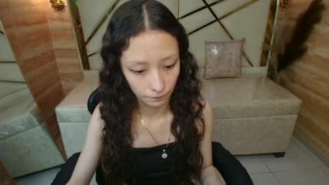 Snapshot of abby__r chatting on 05-19-26, 12:44 Abby online show from 05-19-26, 12:44