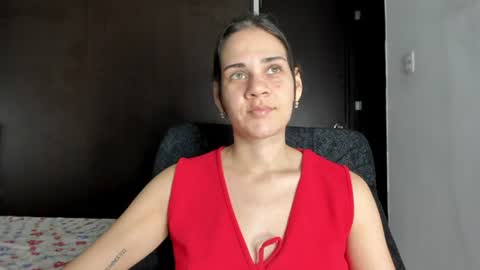 Snapshot of abby_connie chatting on 06-16-26, 03:36 Abby Connie online show from 06-16-26, 03:36