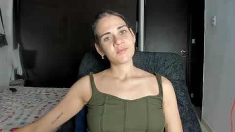 Snapshot of abby_connie chatting on 06-19-26, 02:05 Abby Connie online show from 06-19-26, 02:05