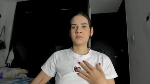 Snapshot of abby_connie chatting on 07-20-26, 05:33 Abby Connie online show from 07-20-26, 05:33