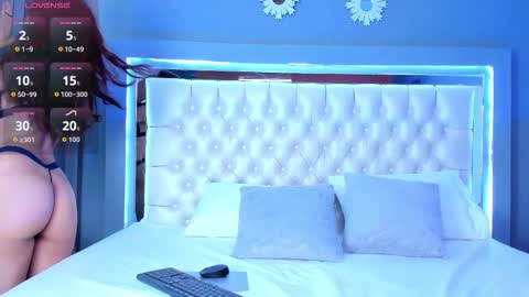 Snapshot of abby_evans05 chatting on 02-10-26, 01:26 Abby online show from 02-10-26, 01:26