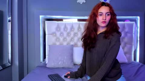 Snapshot of abby_evans05 chatting on 02-12-26, 06:25 Abby online show from 02-12-26, 06:25