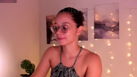 Snapshot of abby_excitease chatting on 12-14-24, 06:41 I want to make you addicted to me online show from 12-14-24, 06:41