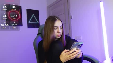 ABBY LAKER online show from 09-30-25, 06:18