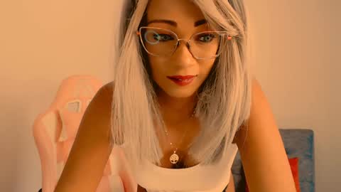 May  Imstagram  online show from 01-16-25, 06:48