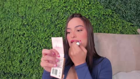 Snapshot of abby_me chatting on 02-04-25, 12:44 A B B Y online show from 02-04-25, 12:44