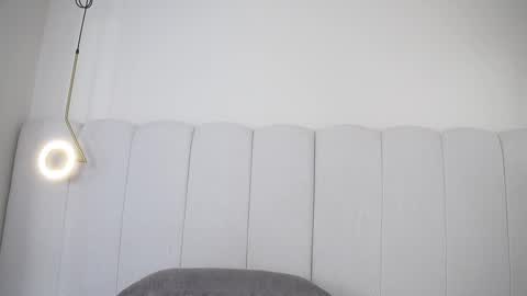 Snapshot of abby_me chatting on 09-11-25, 12:05 A B B Y online show from 09-11-25, 12:05