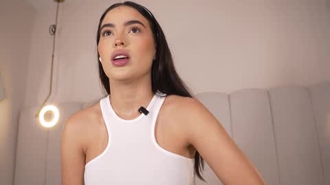 Snapshot of abby_me chatting on 09-29-25, 11:59 A B B Y online show from 09-29-25, 11:59