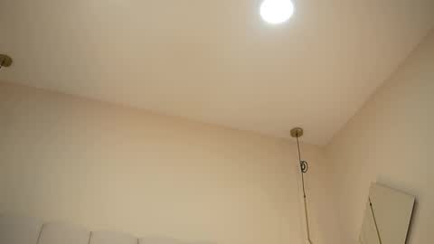 Snapshot of abby_me chatting on 10-20-25, 12:05 A B B Y online show from 10-20-25, 12:05