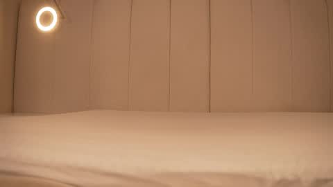 Snapshot of abby_me chatting on 10-30-25, 11:55 A B B Y online show from 10-30-25, 11:55