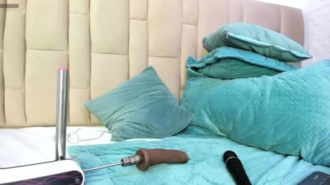 abbyadams23 online show from 01-13-25, 02:39