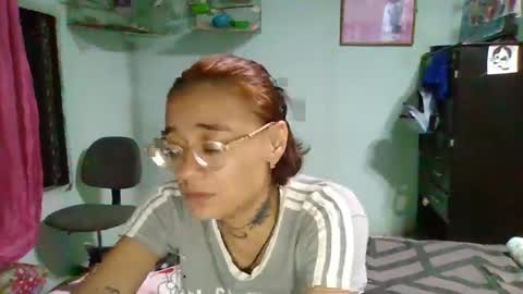 Snapshot of abbyasher chatting on 12-06-24, 11:47 Abby online show from 12-06-24, 11:47