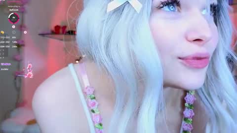 Snapshot of abbycartman chatting on 10-22-25, 07:13 Abby online show from 10-22-25, 07:13