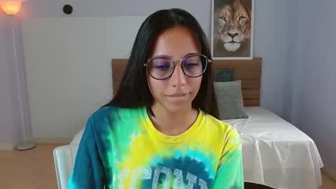 Snapshot of abbyevans__ chatting on 01-20-25, 03:50 Abby online show from 01-20-25, 03:50