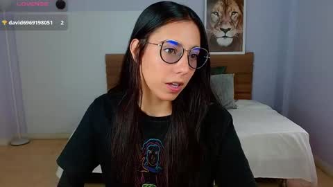 Snapshot of abbyevans__ chatting on 01-21-25, 02:48 Abby online show from 01-21-25, 02:48