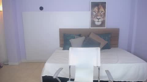 Snapshot of abbyevans__ chatting on 03-08-25, 11:58 Abby online show from 03-08-25, 11:58