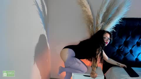 Snapshot of abbyhall__ chatting on 02-09-25, 01:44 INSTAGRAM abby hall82 online show from 02-09-25, 01:44