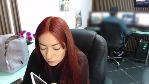 Abby Stones online show from 02-05-25, 11:34