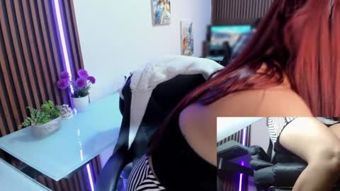 Abby Stones online show from 02-06-25, 05:51