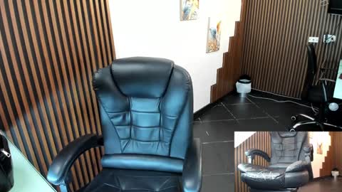 Abby Stones online show from 09-25-25, 10:41