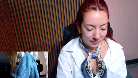 Snapshot of abbystones chatting on 07-01-26, 11:34 Abby Stones online show from 07-01-26, 11:34
