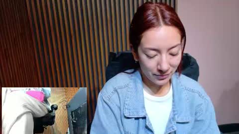Snapshot of abbystones chatting on 07-06-26, 11:40 Abby Stones online show from 07-06-26, 11:40