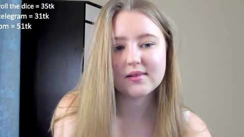 Snapshot of abbywyte chatting on 12-09-24, 12:19 Abby    Stream at Sat  Sun  Mon  Fri online show from 12-09-24, 12:19