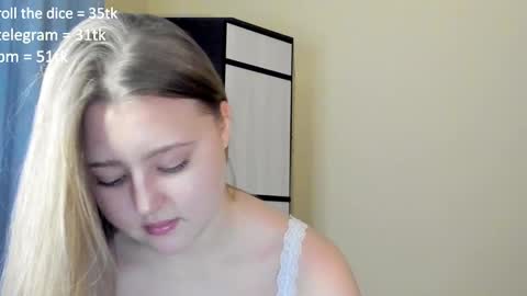 Snapshot of abbywyte chatting on 01-18-25, 01:18 Abby    Stream at Sat  Sun  Mon  Fri online show from 01-18-25, 01:18