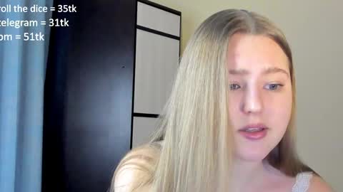 Snapshot of abbywyte chatting on 01-19-25, 12:17 Abby    Stream at Sat  Sun  Mon  Fri online show from 01-19-25, 12:17