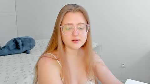 Snapshot of abbywyte chatting on 02-22-26, 02:26 Abby Stream at Sat Sun Mon Fri online show from 02-22-26, 02:26